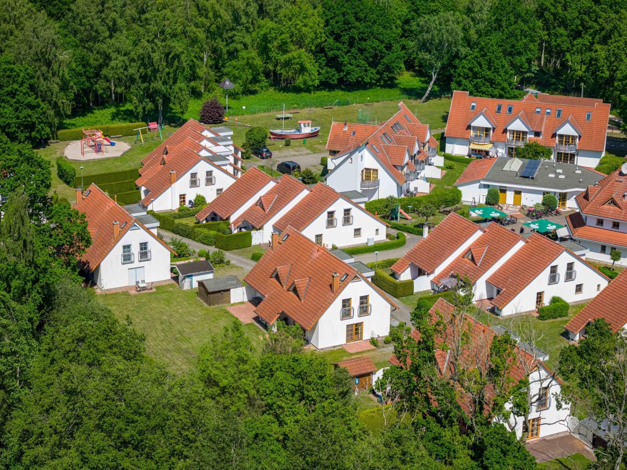 Ferienpark Freesenbruch Wohnung 3 5 - Muschelsucher Zingst Bagian luar foto