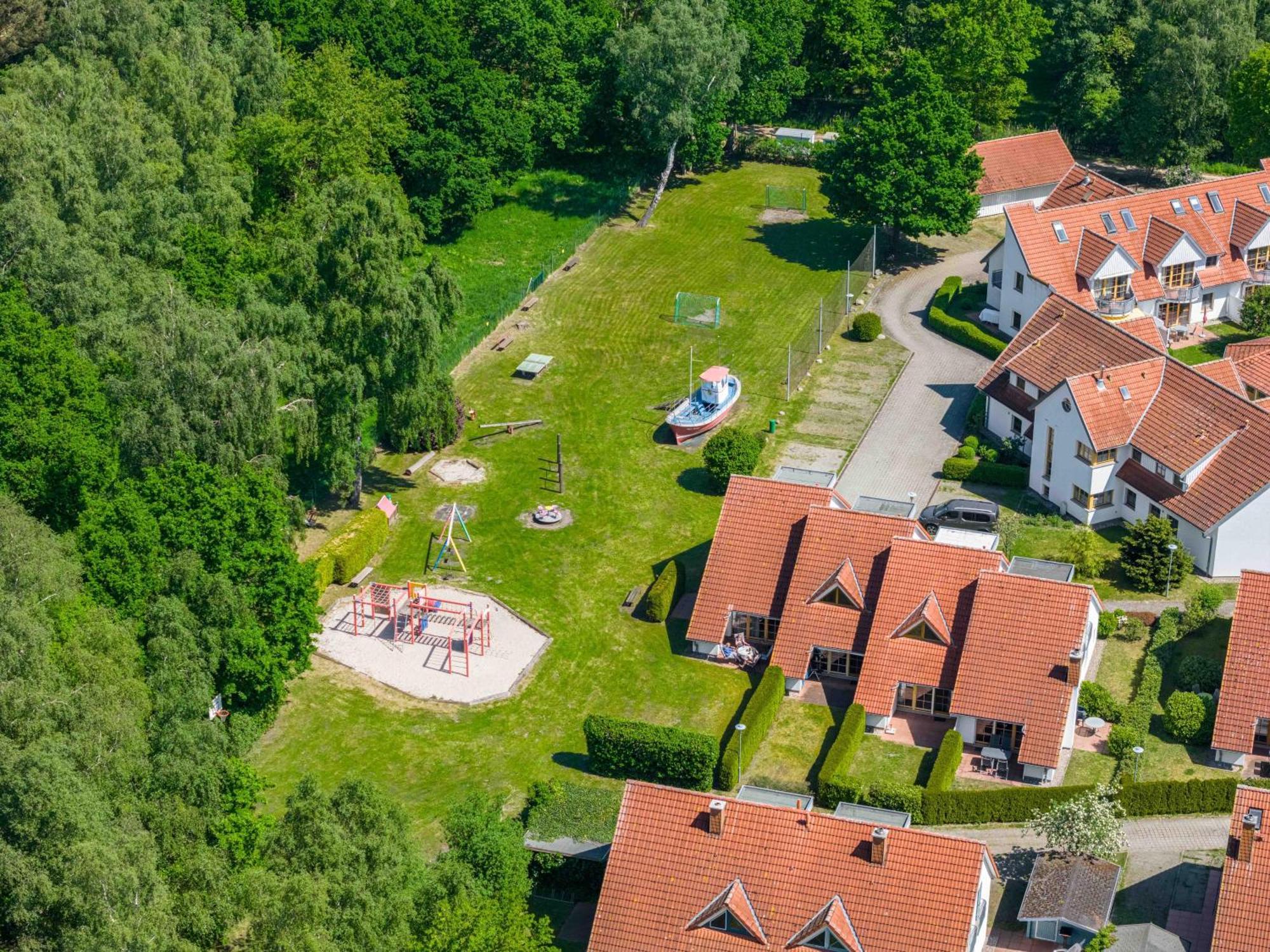 Ferienpark Freesenbruch Wohnung 3 5 - Muschelsucher Zingst Bagian luar foto